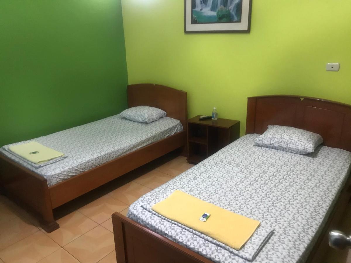 Amazon Dream Hostel With Ac And Starlink Iquitos Zewnętrze zdjęcie