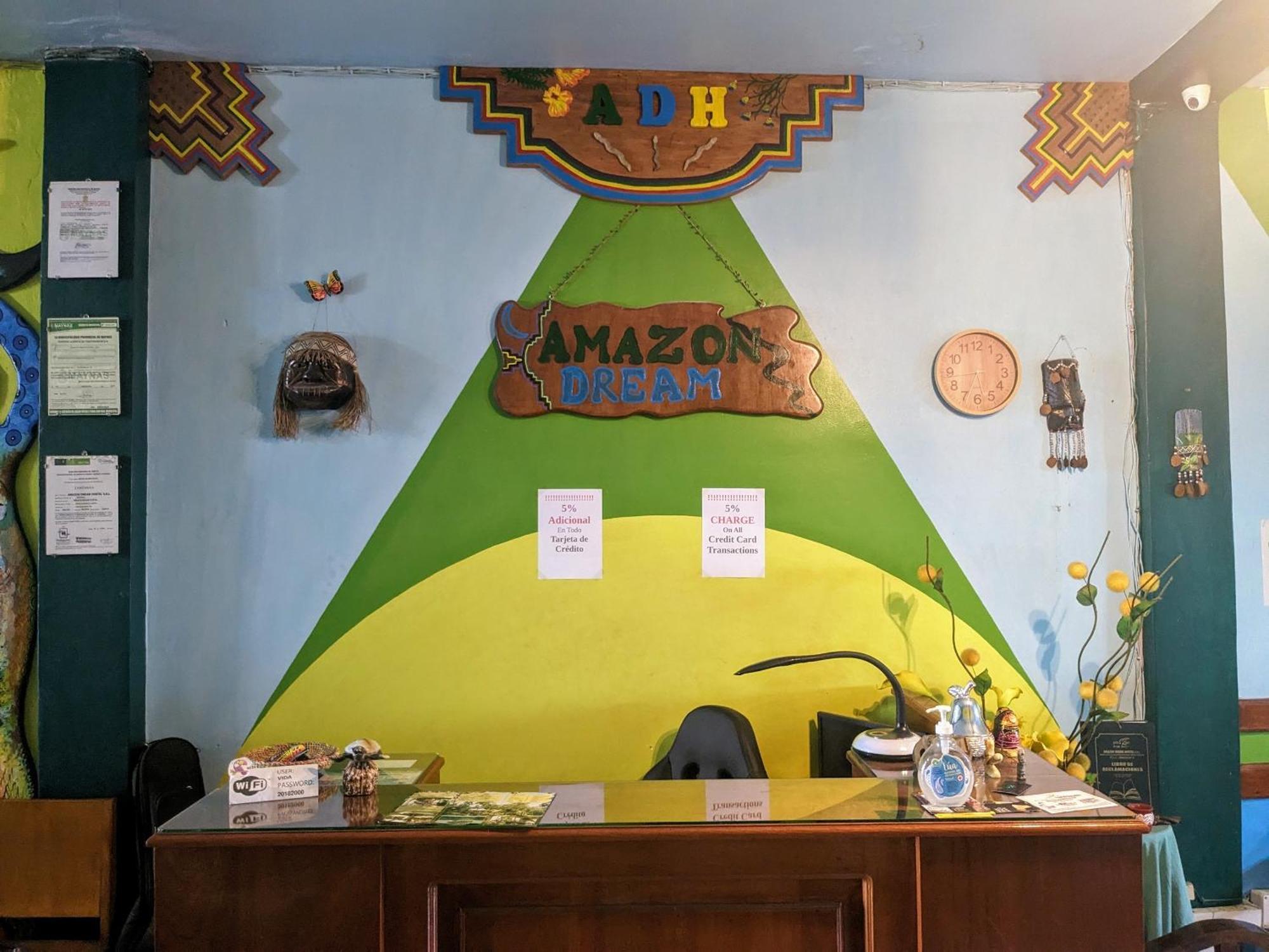 Amazon Dream Hostel With Ac And Starlink Iquitos Zewnętrze zdjęcie