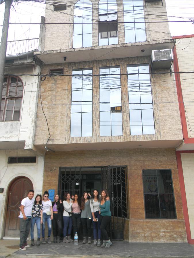 Amazon Dream Hostel With Ac And Starlink Iquitos Zewnętrze zdjęcie